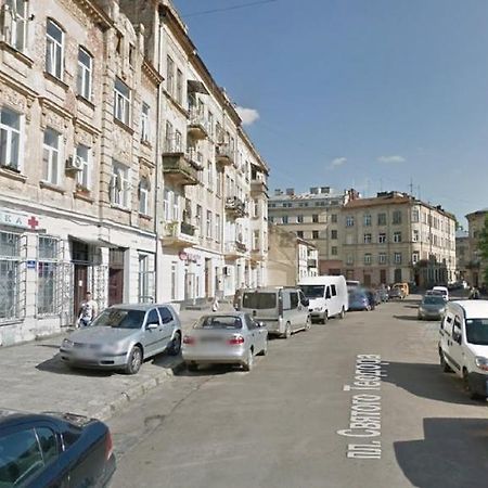 Midwheel Apartment 9 利沃夫 外观 照片